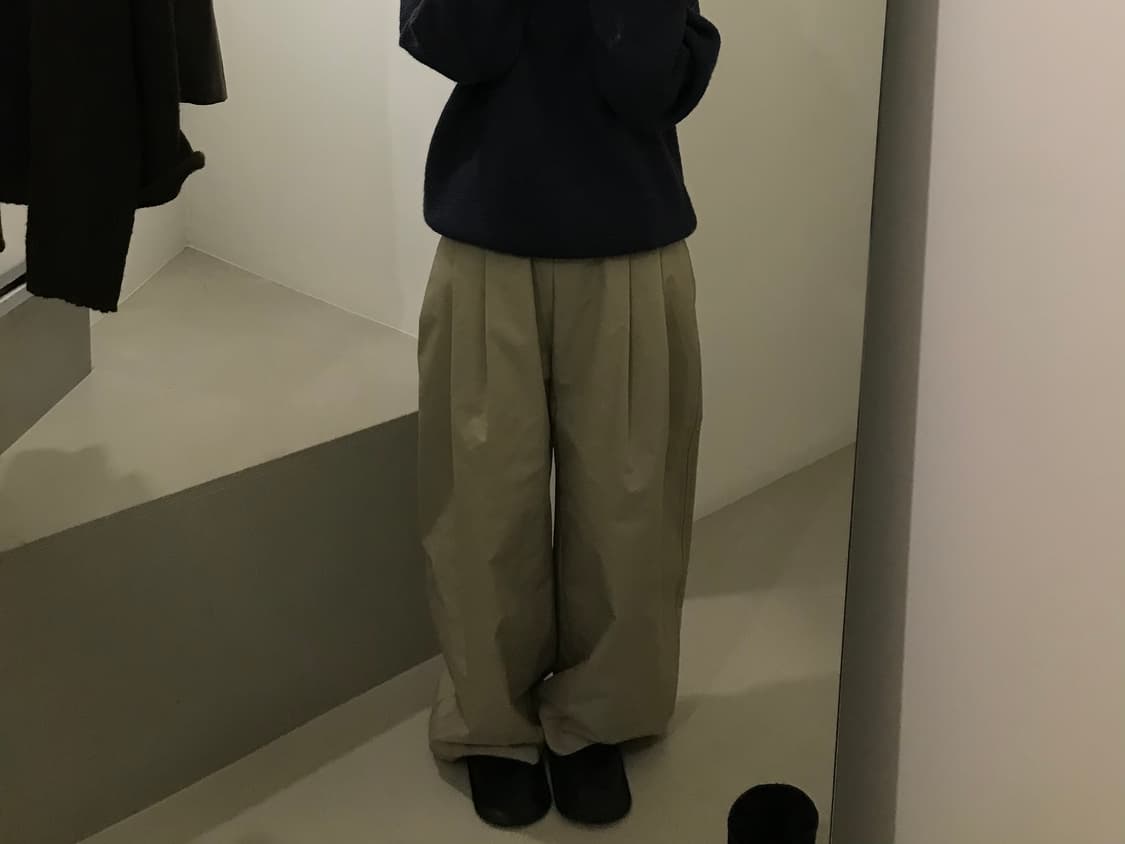 아모멘토 24fw 투턱 벌룬 팬츠 상품이미지3