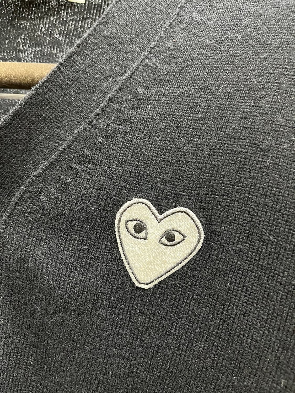 110) 꼼데가르송 화이트와펜 가디건  상품이미지3