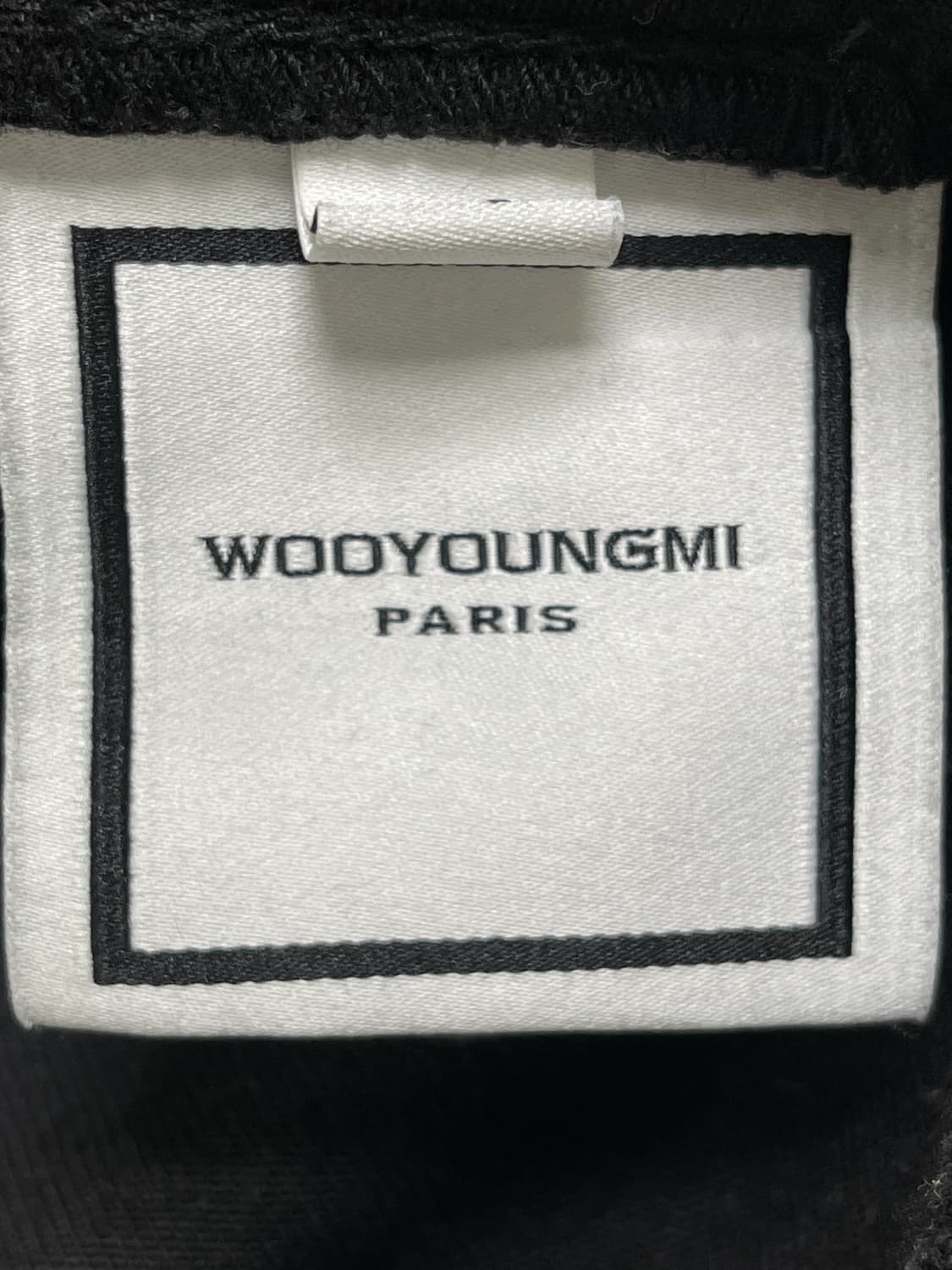 우영미 코튼 백로고 셔츠 블랙 46사이즈 상품이미지5