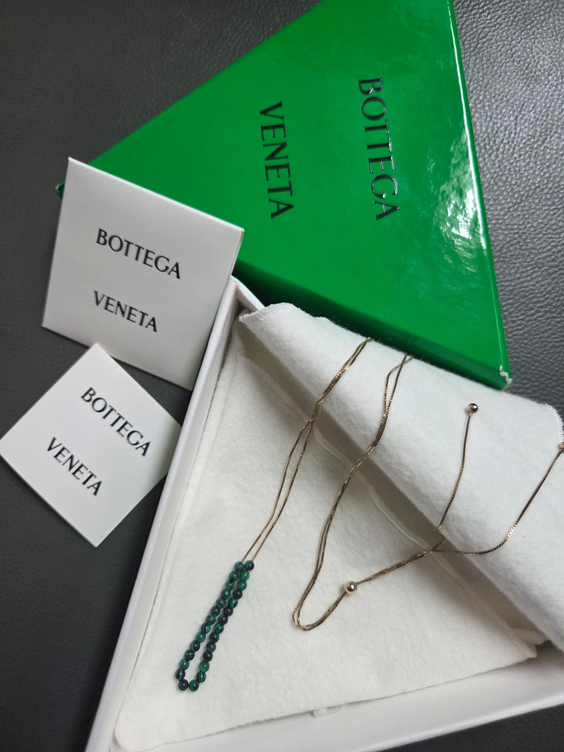 보테가 베네타 말라카이트 구슬 목걸이 상품이미지1