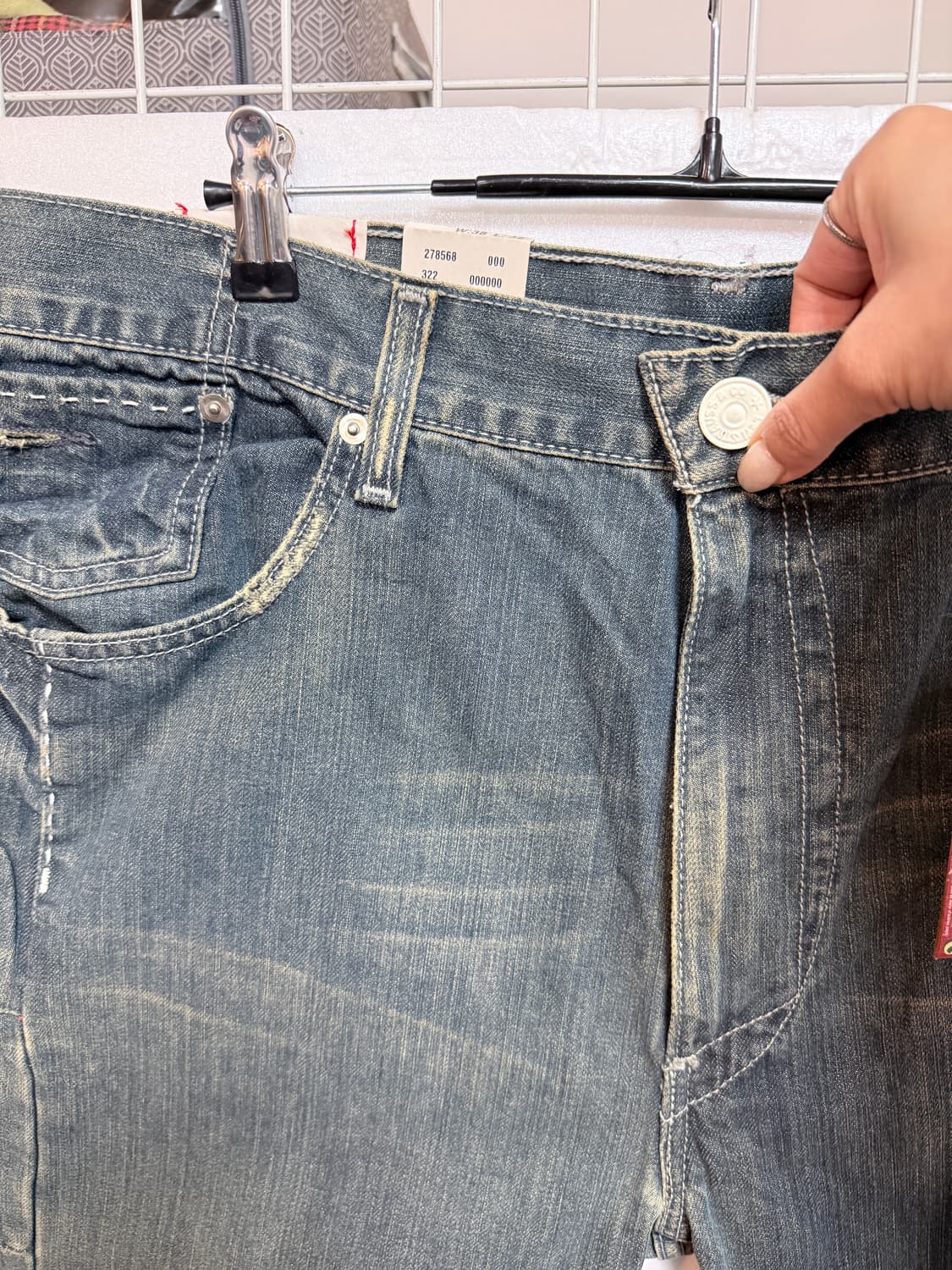 (새상품)리바이스 레드와이어 데님 팬츠 남성 38x32 상품이미지3