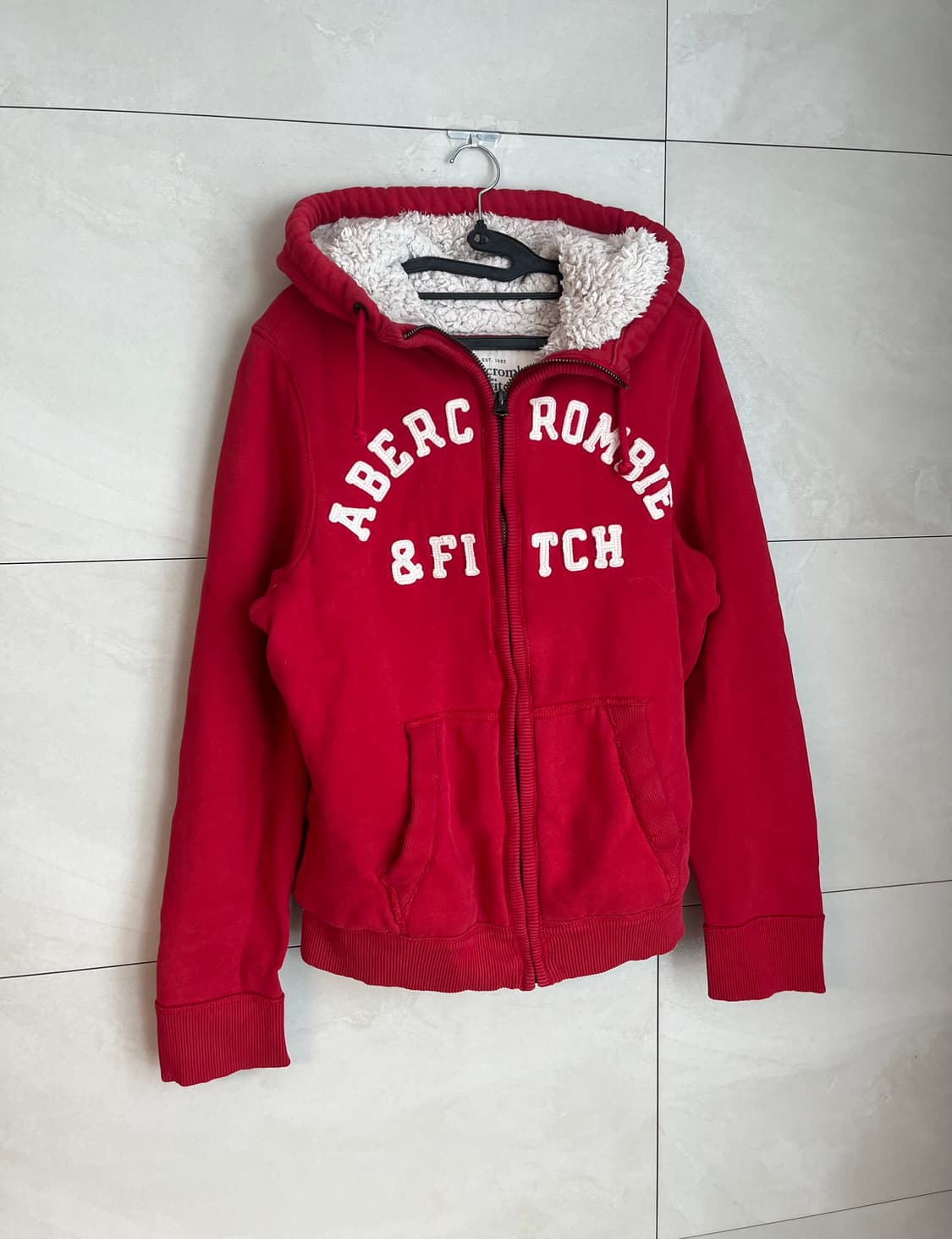 아베크롬비 스펠로고 퍼 후드집업 레드 [S] 상품이미지2