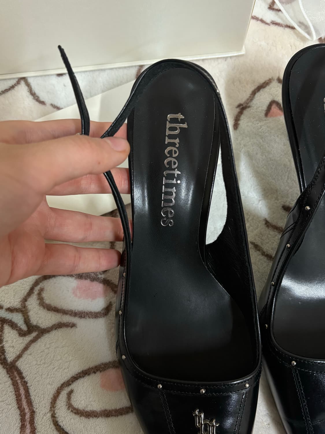 쓰리타임즈 클래식 로고 슬링백 240 상품이미지4