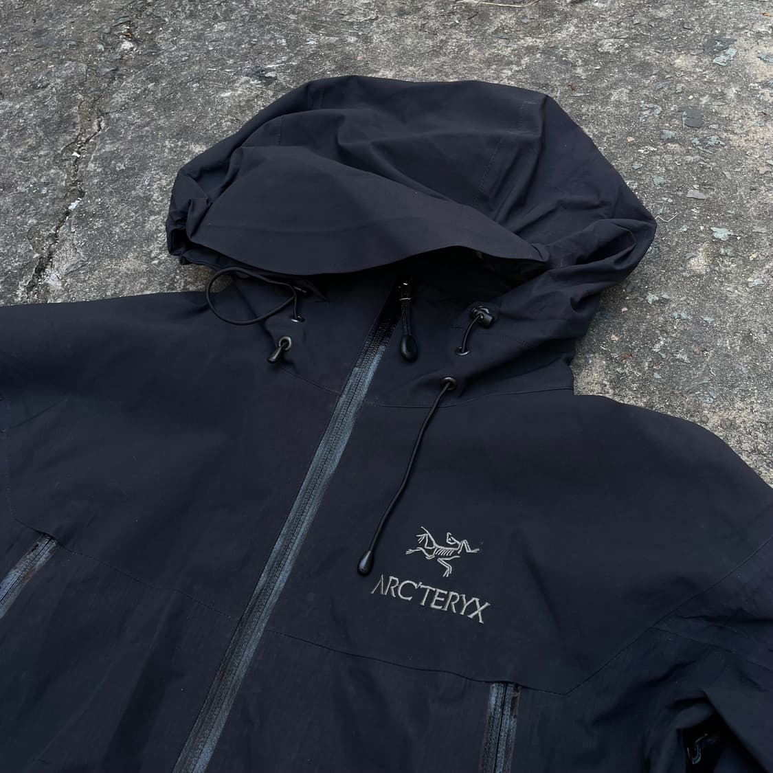 아크테릭스 고어텍스 바람막이 자켓 상품이미지3