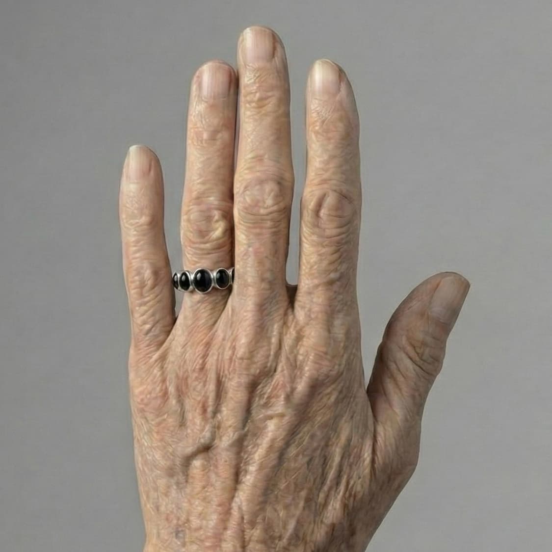 [008] 925실버 블랙 원석 빈티지 반지 상품이미지1