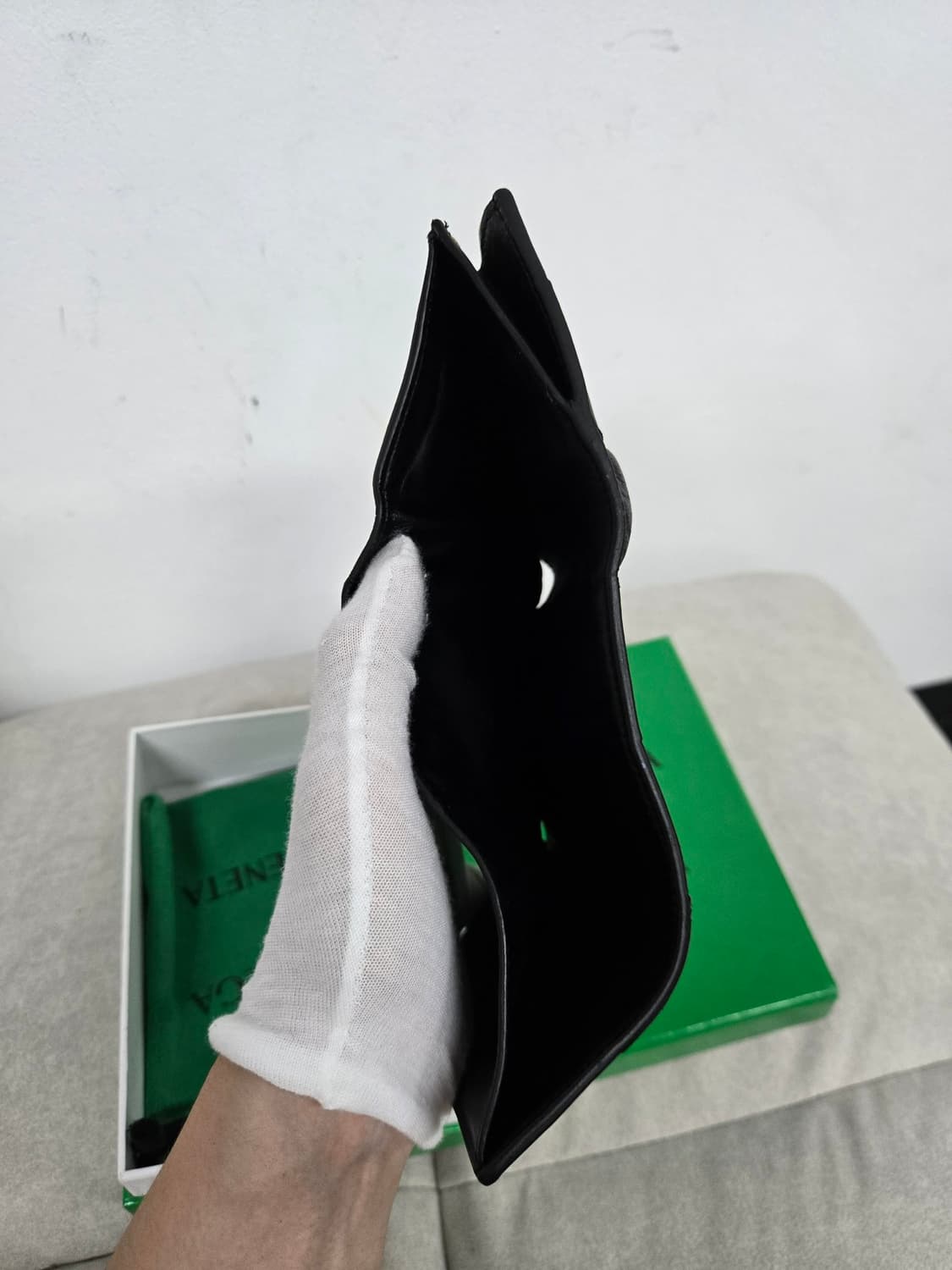[보증서 정품] 보테가베네타 삼단지갑 상품이미지5