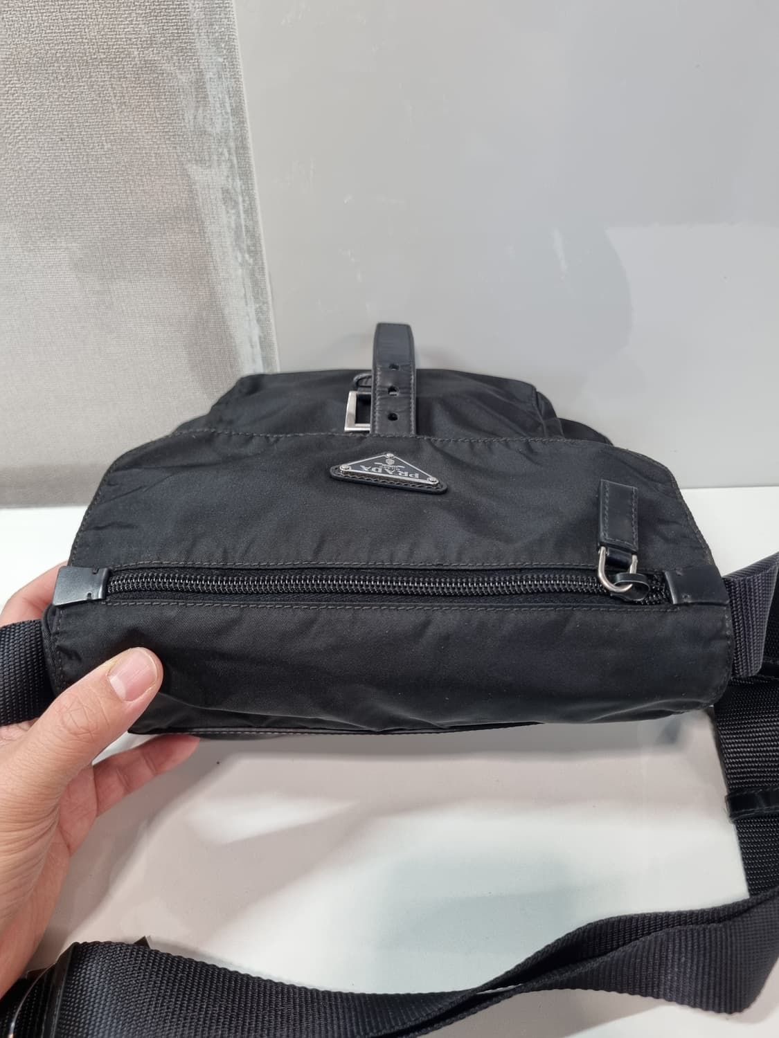 정품 프라다 메신저백 상품이미지9