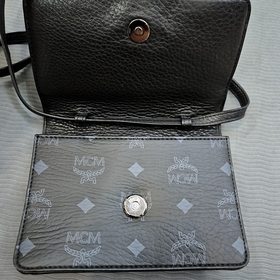 MCM 비세토스 미니 크로스백 상품이미지7