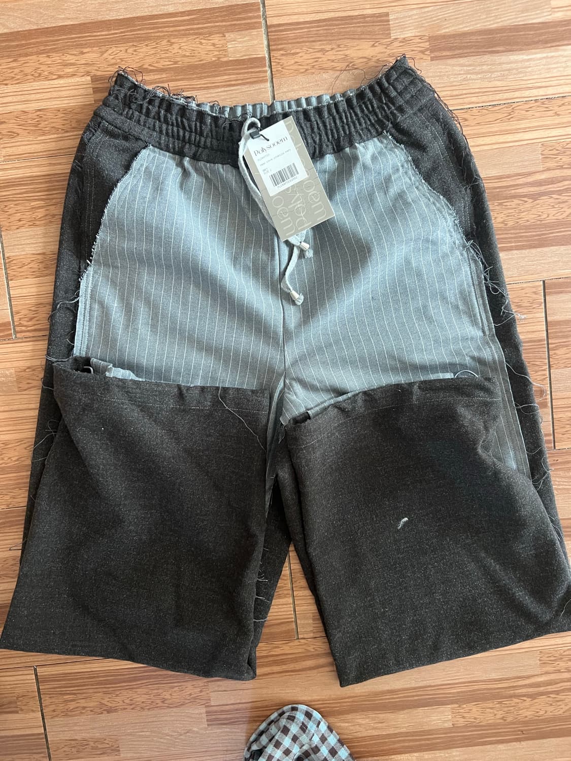 폴리수엠 스트라이프 팬츠 상품이미지3