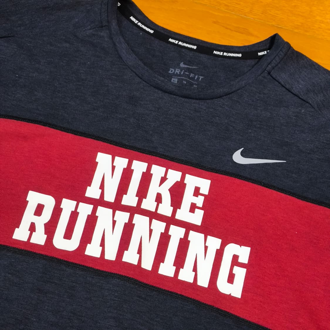[XL] NIKE Running 드라이핏 롱슬리브 상품이미지1