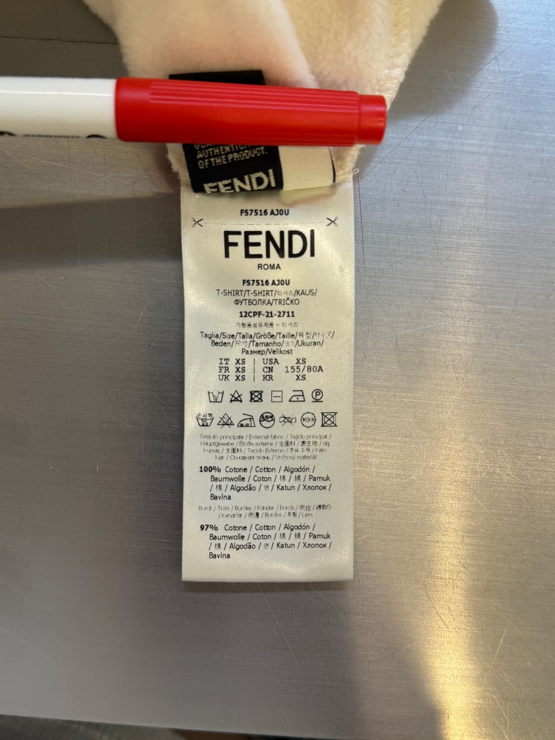 펜디 크롭 로고 후드티 상품이미지4