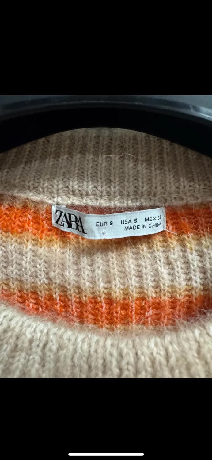 자라 스트라이프 자카드 헤어리 스웨터 s 95 상품이미지3