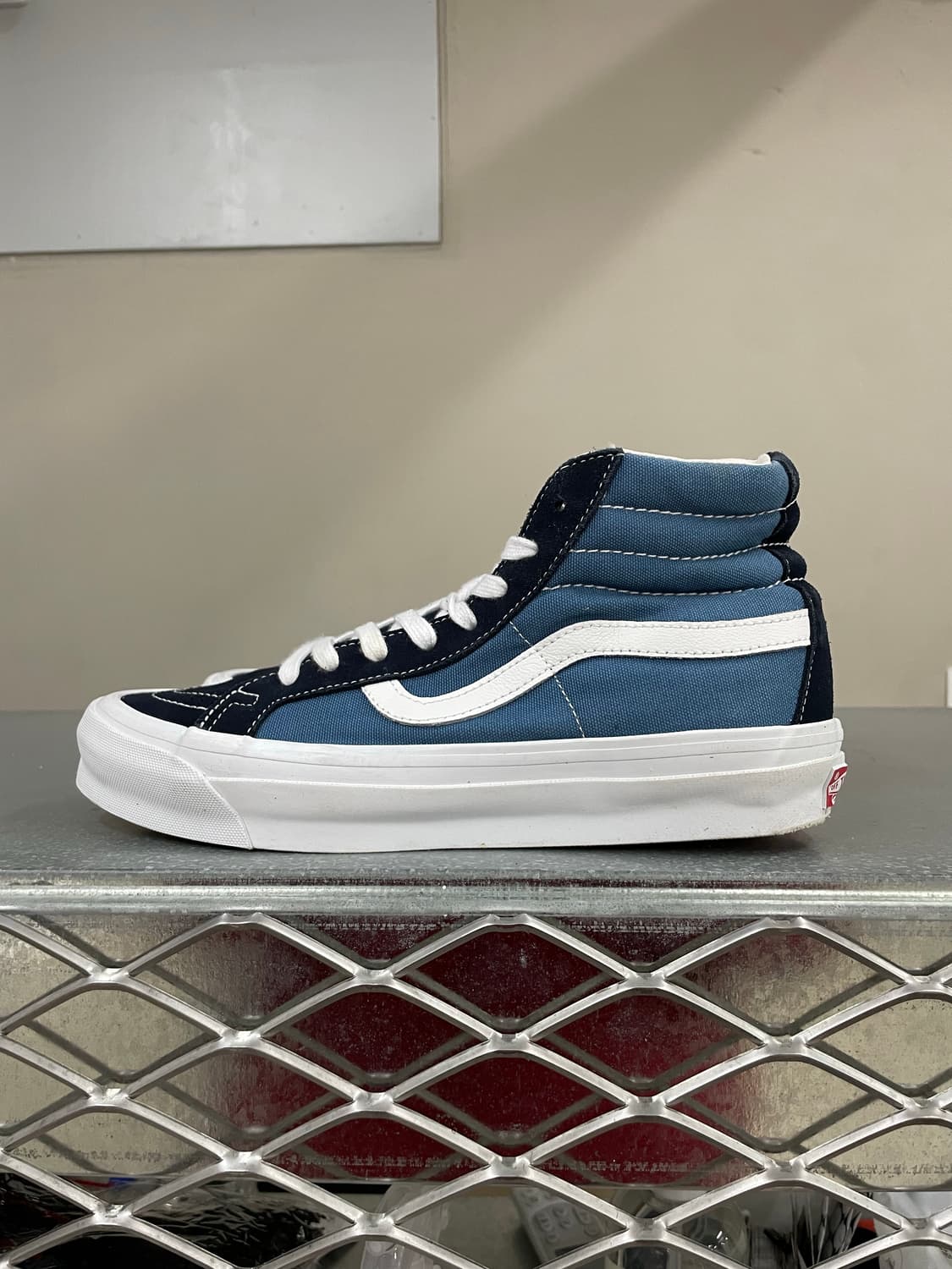 반스 볼트 OG 스케이트 하이 LX 블랙 260 상품이미지1