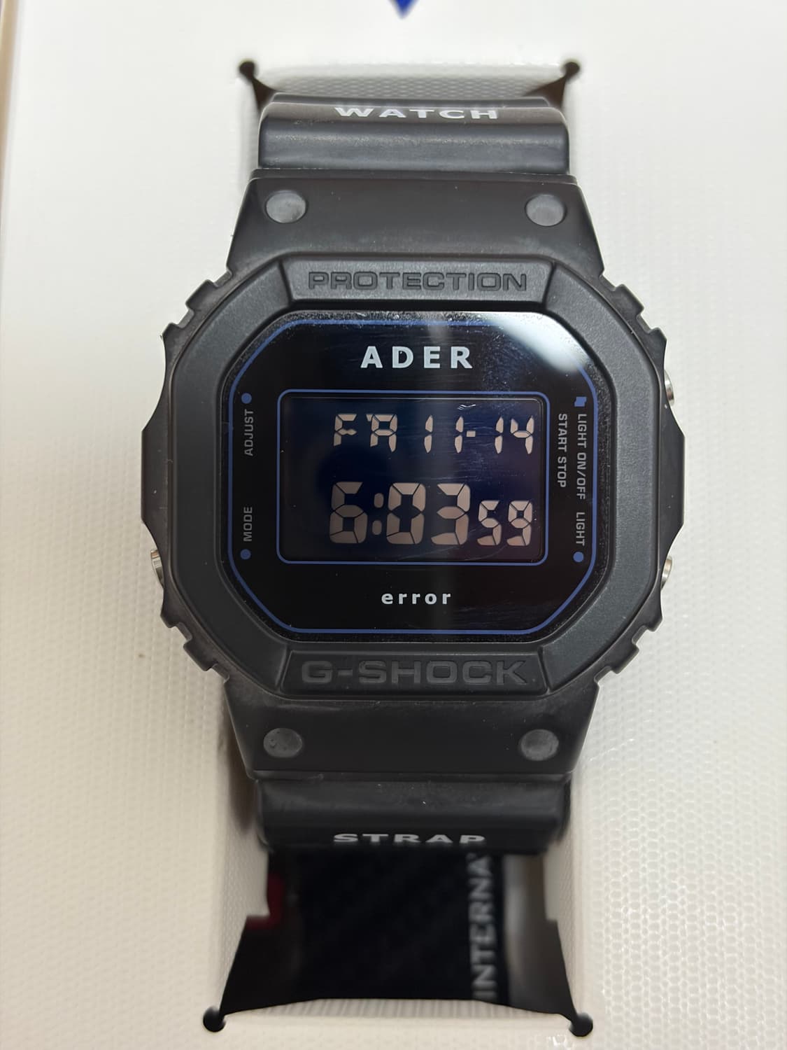 지샥 G-SHOCK x 아더에러 콜라보 DW-5600ADER 상품이미지1