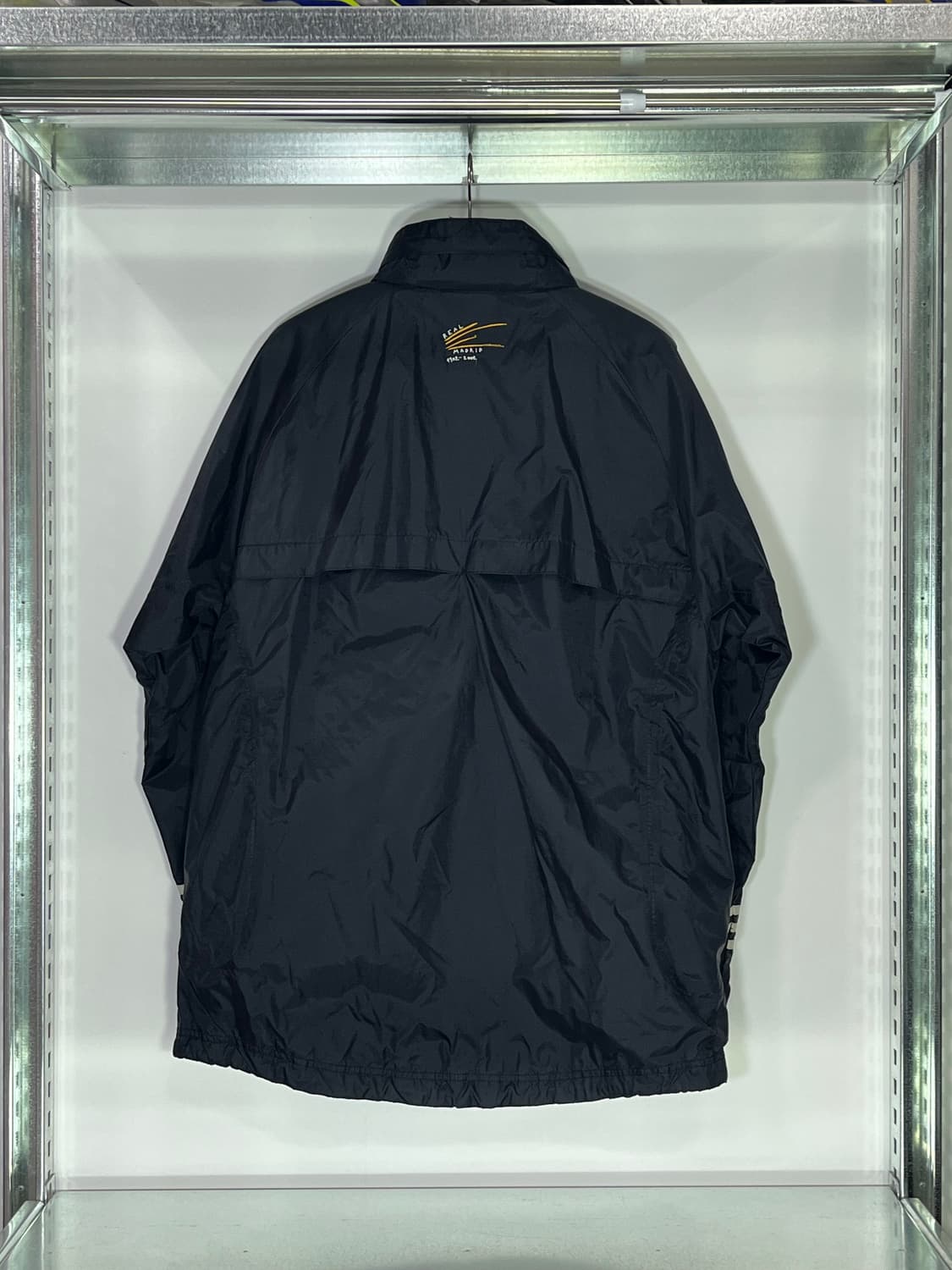 아디다스 레알 마드리드 CF 100주년 바람막이 상품이미지2