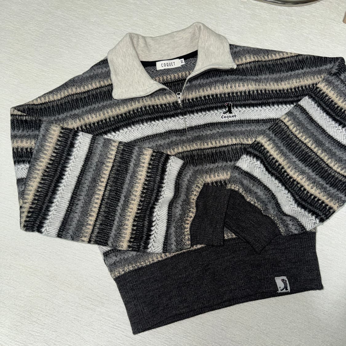 코케트 스트라이프 하프 집업 니트 스탠다드 상품이미지2