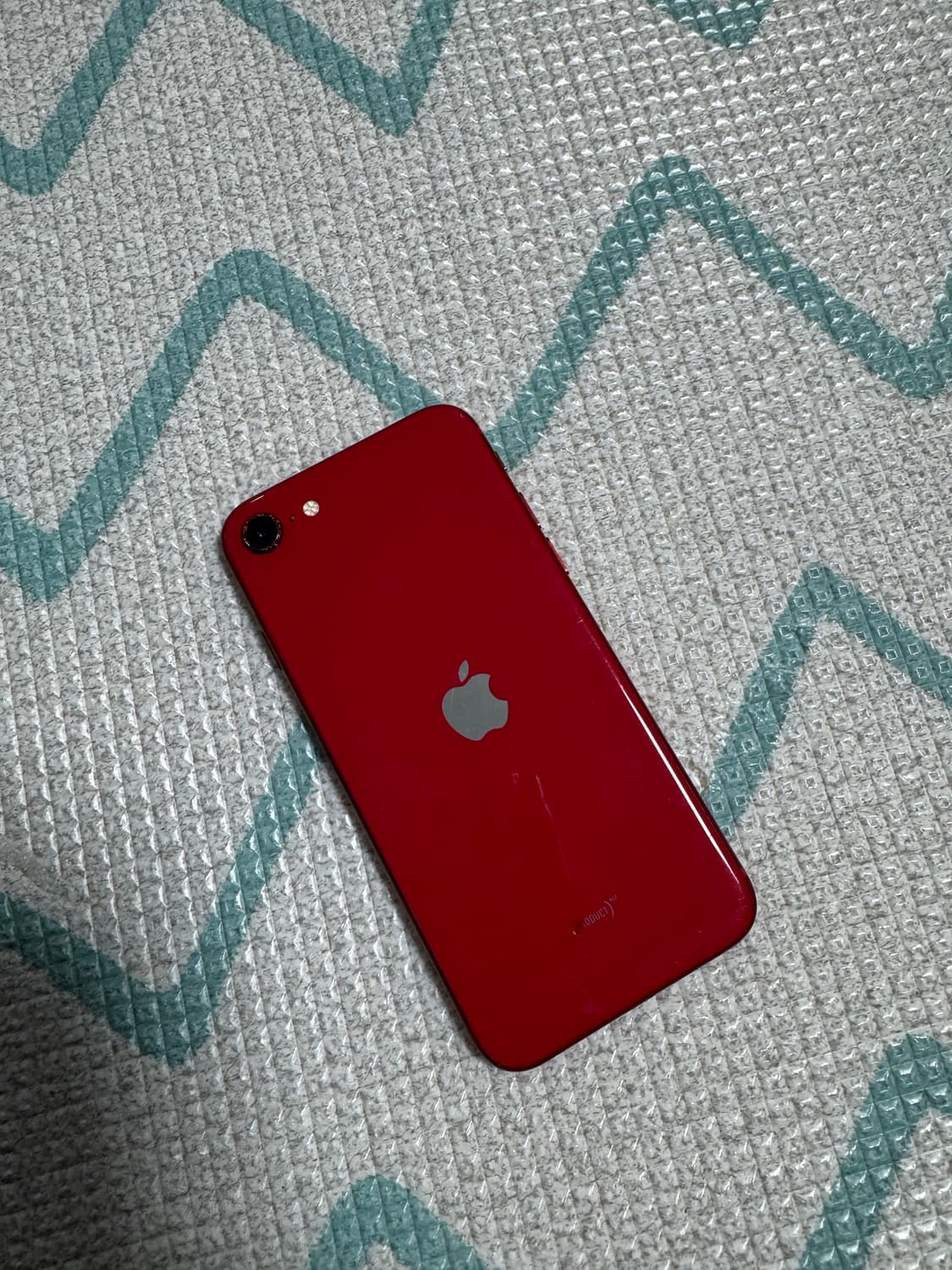아이폰 se2 128G 레드 상품이미지2