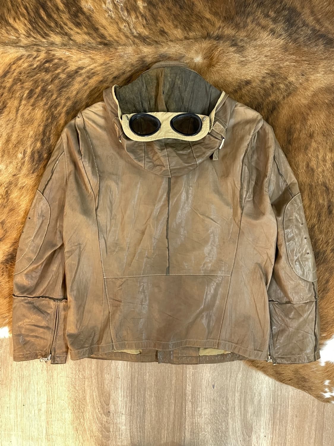 CP 컴퍼니 고글 레더 자켓  상품이미지3