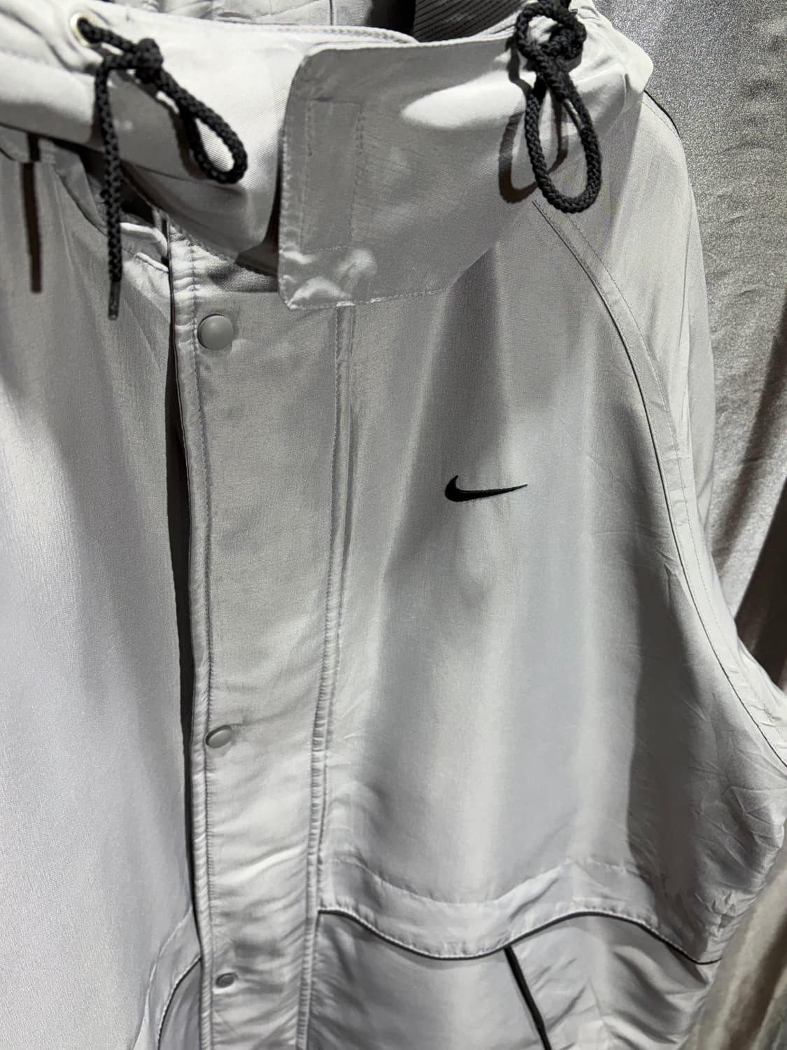 M 나이키 스우시 그레이 패디드 후드 자켓 상품이미지4
