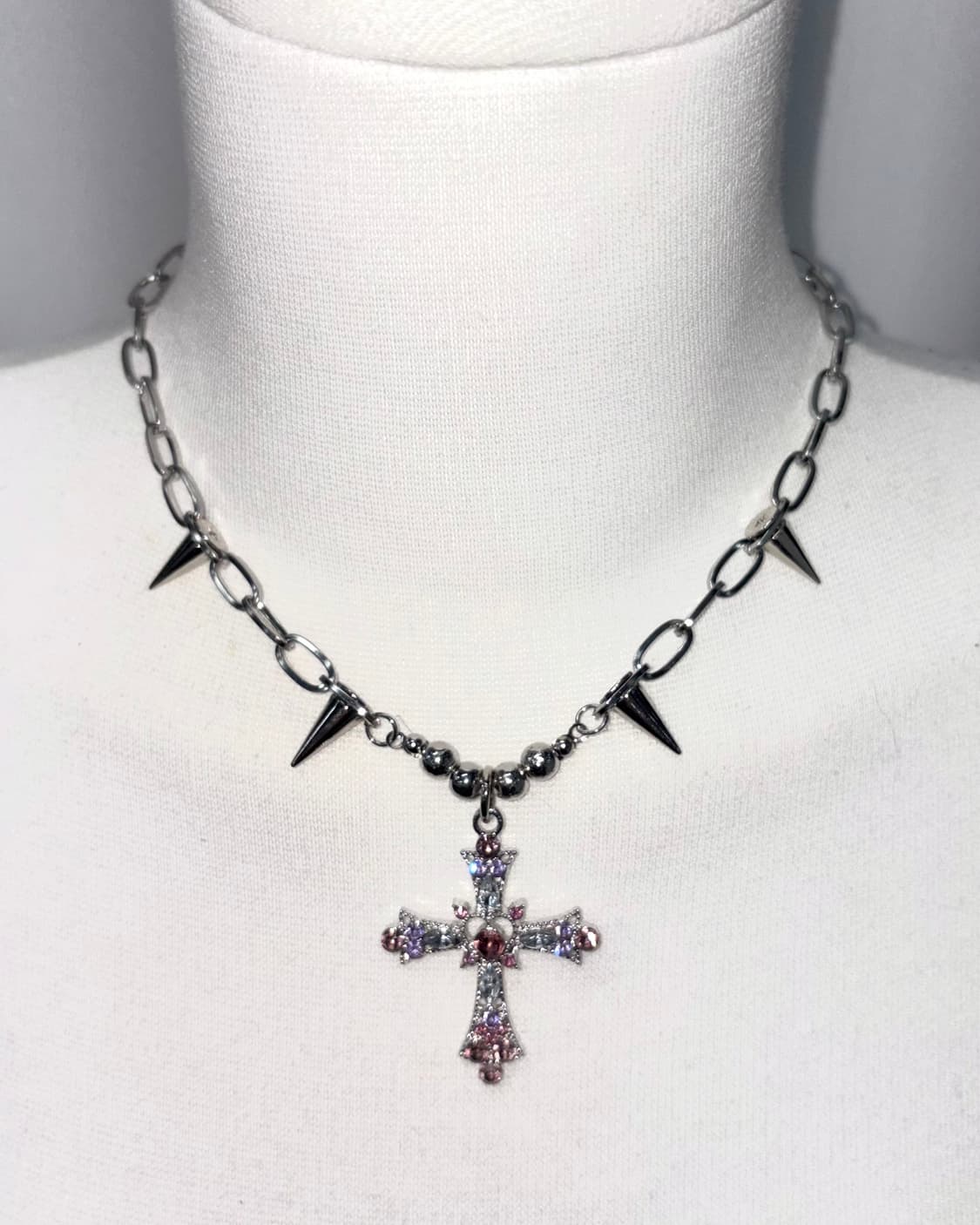 (무료배송)핑크 큐빅 십자가 일본 나나 펑크 갸루 써지컬스틸 목걸이 상품이미지1