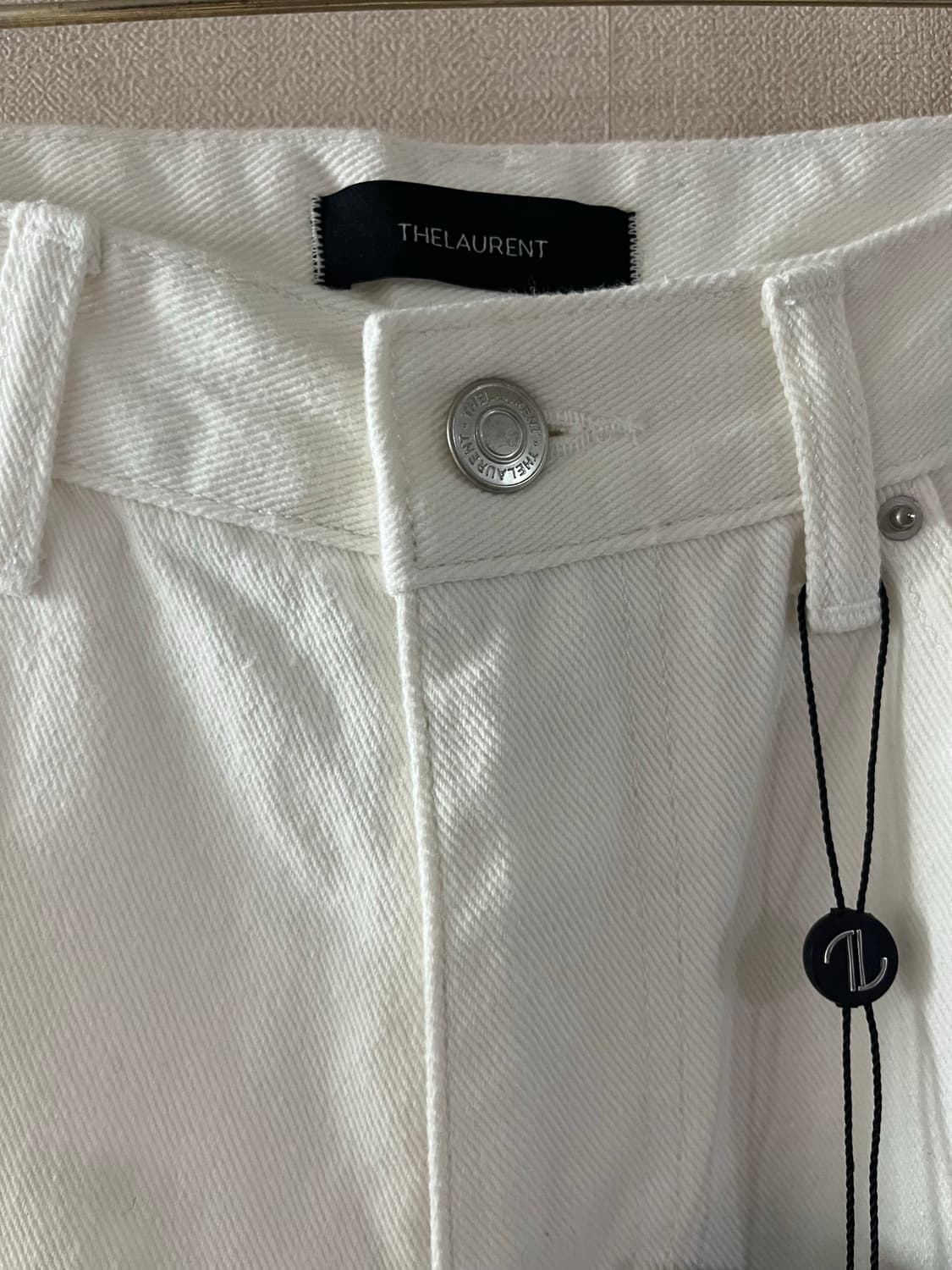 더로랑 세미와이드트위스트진(화이트M) 상품이미지8