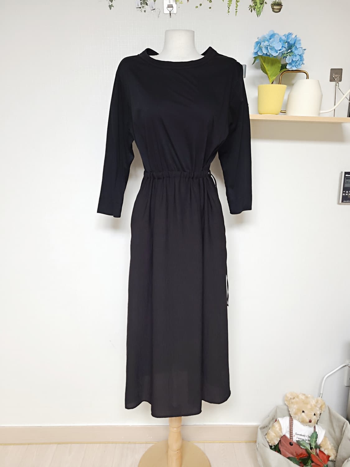 한섬 DKNY 쿨원단 22SS 스트링 롱원피스 55 블랙 상품이미지1
