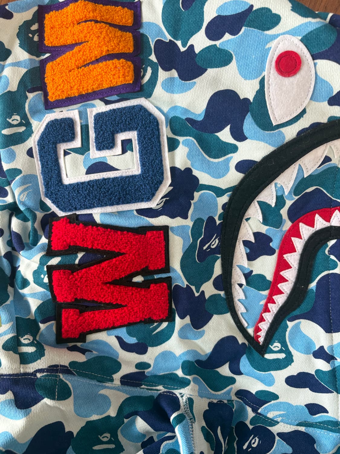 베이프 샤크후드 블루 새상품 상품이미지1