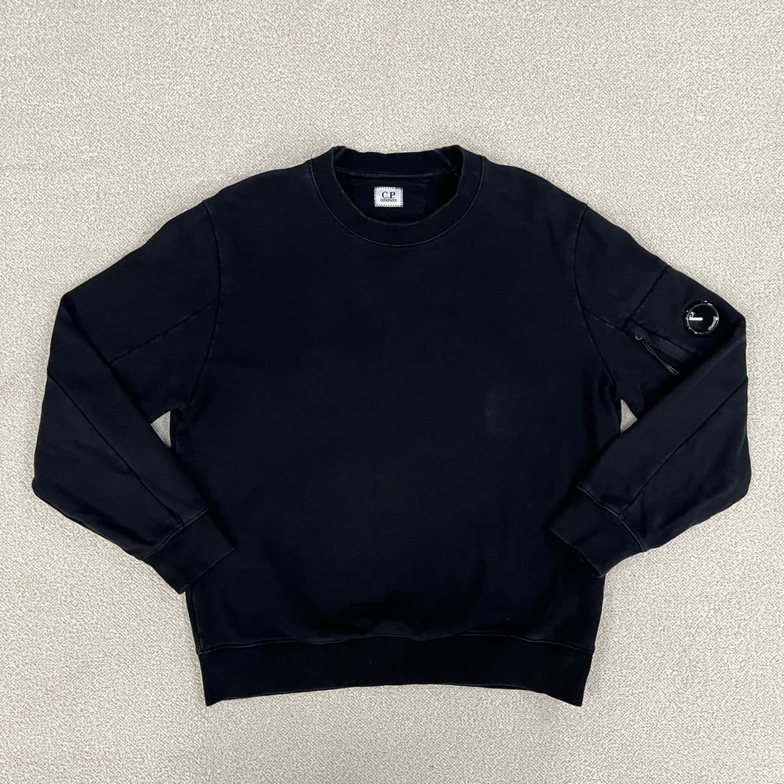 [XL] CP컴퍼니 디아고날 레이즈드 렌즈와펜 크루넥 맨투맨 3921 상품이미지2