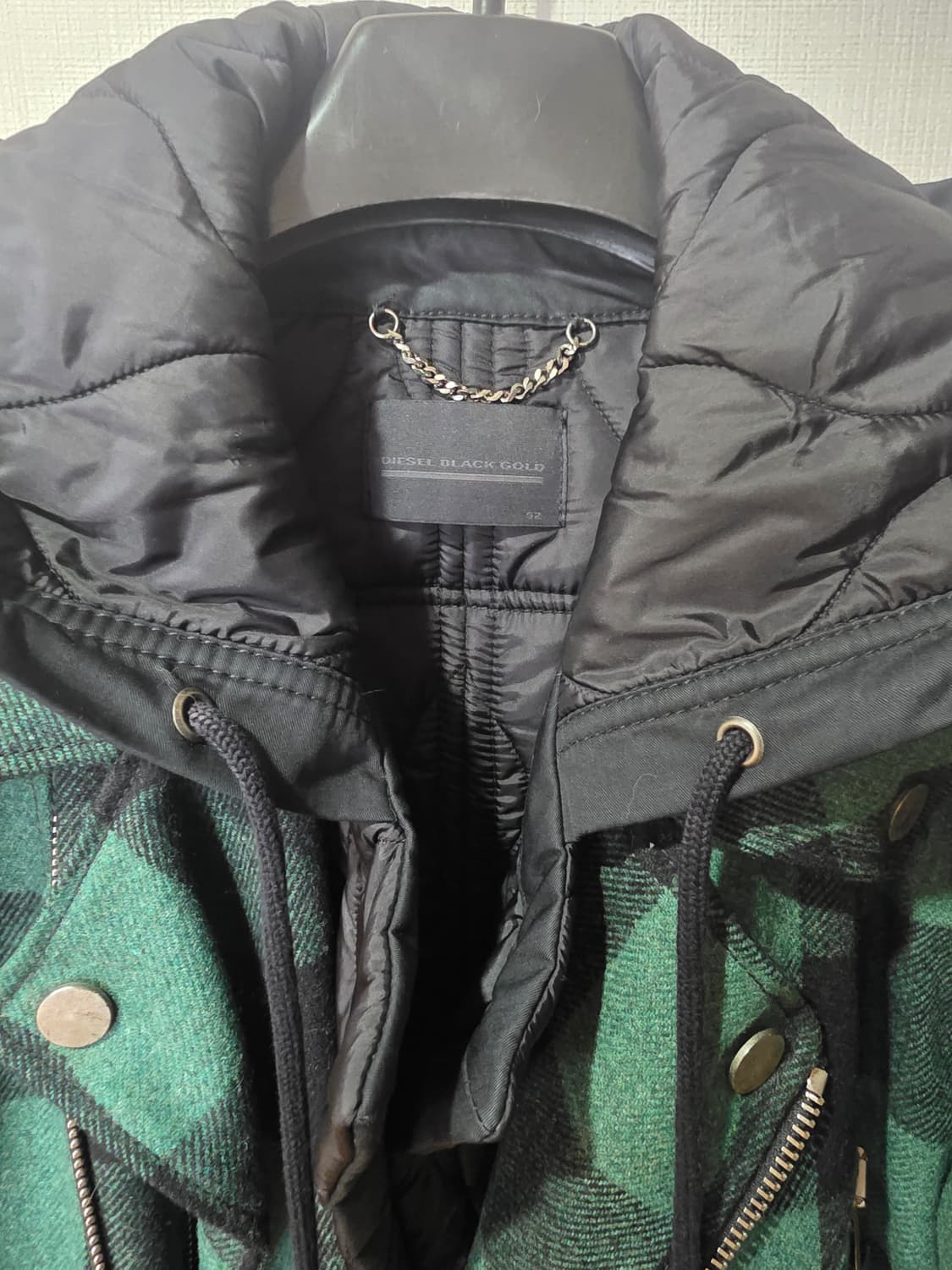 디젤 블랙골드 체크후드 코트 상품이미지3