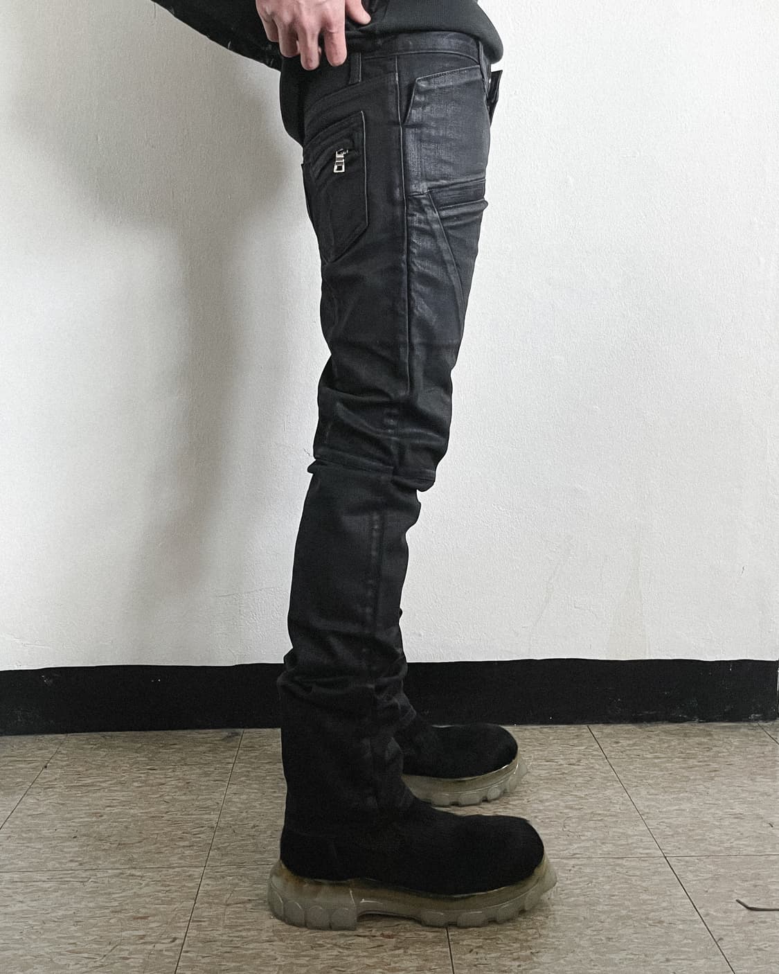 [34] 발망 데카르넹 왁스코팅 스택핏 바이커데님 상품이미지5