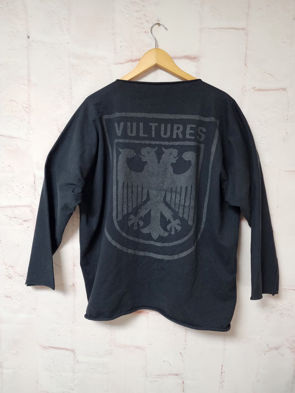 이지 벌쳐스 맨투맨 티셔츠 상품이미지3