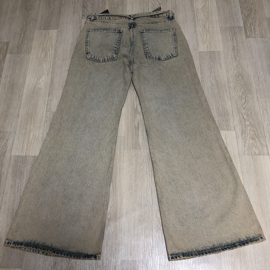 (32) 새상품 자라 ZARA 블리치 워싱 플레어 와이드핏 데님 팬츠 상품이미지9