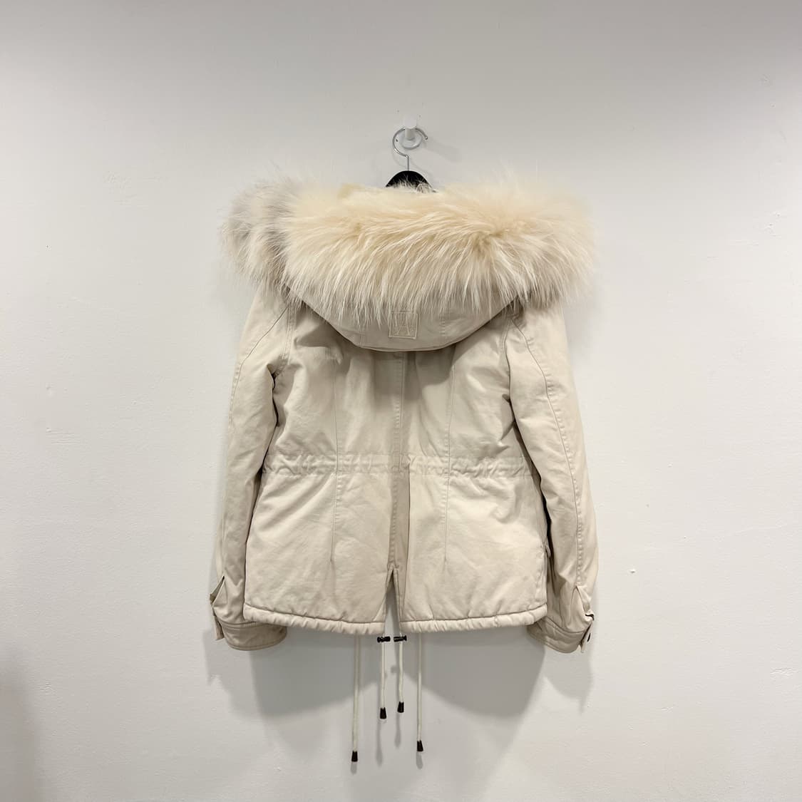 Alessandra CHAMONIX 알레산드라 샤모닉스 숏 점퍼 상품이미지6