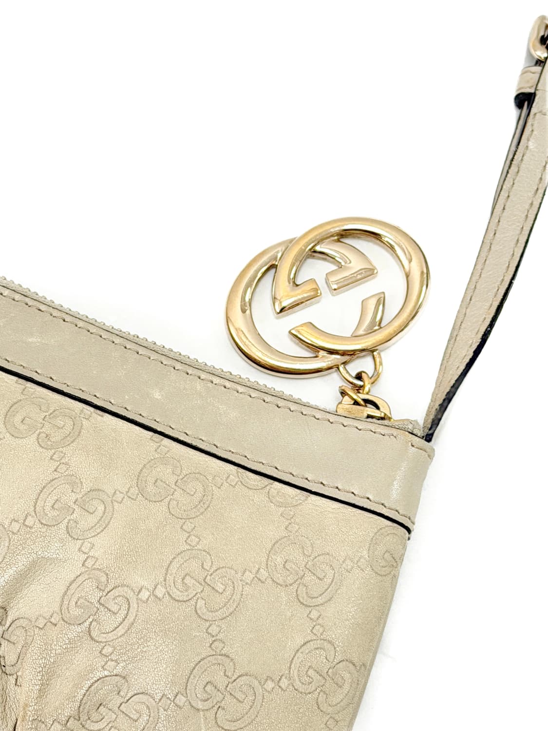 구찌 GG 인터로킹 시마 레더 미니 크로스백 상품이미지4