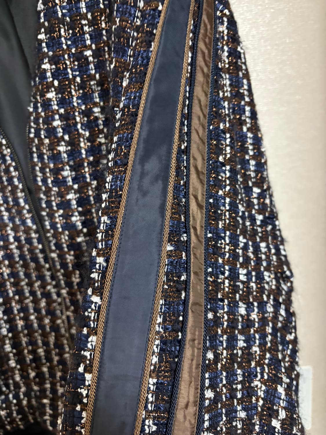 우영미 24fw 트위드 트랙 자켓 브라운 48 상품이미지4