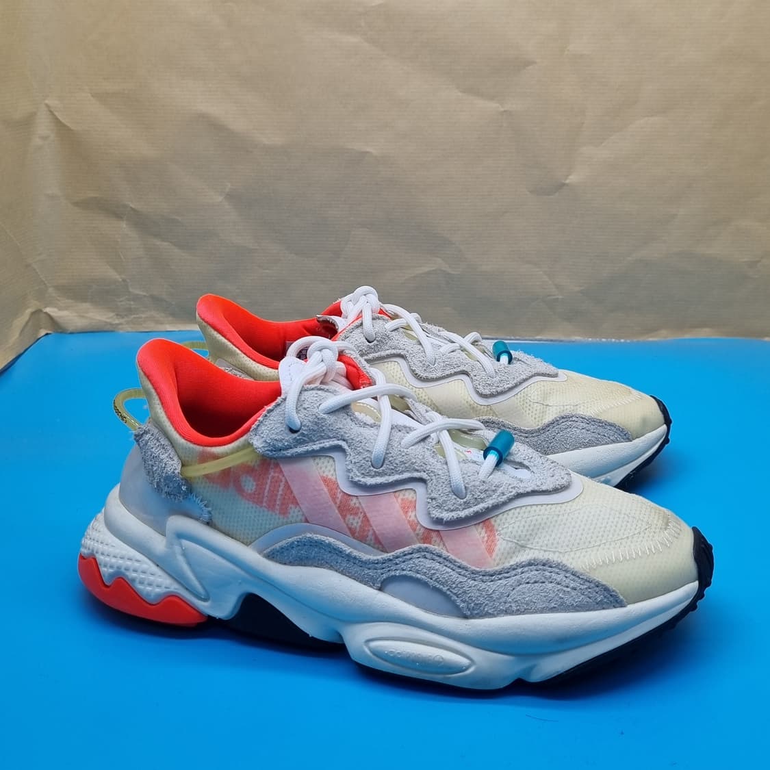 아디다스 오즈위고 운동화225 상품이미지1