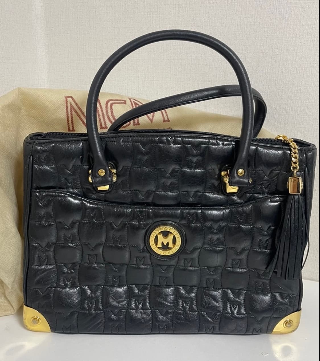 메트로시티 퀼팅 토트백 / 메트로시티 가방 / 메트로시티 숄더백 상품이미지1