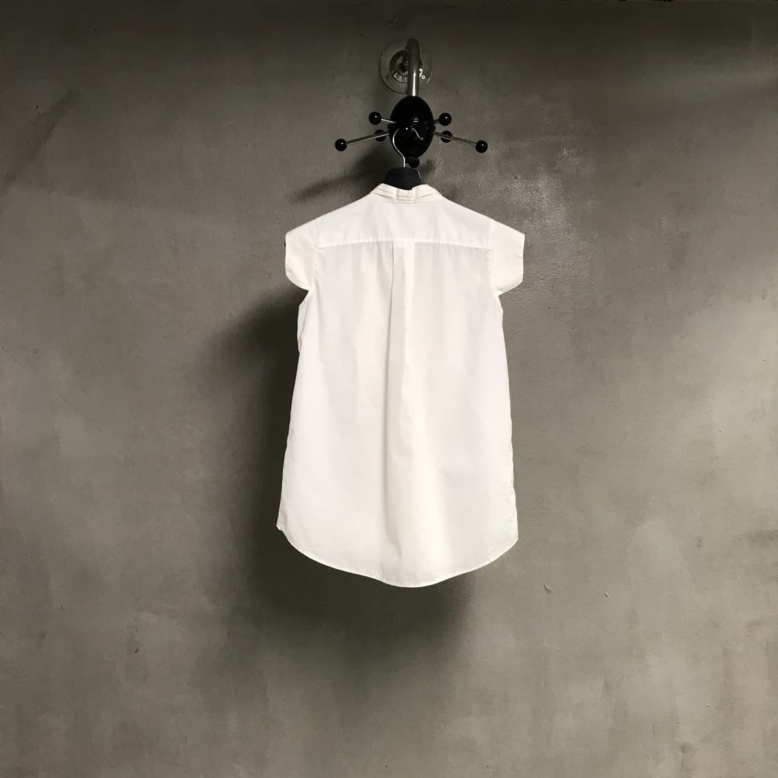 알렉산더 맥퀸 화이트 민소매 셔츠 38(W) 상품이미지7