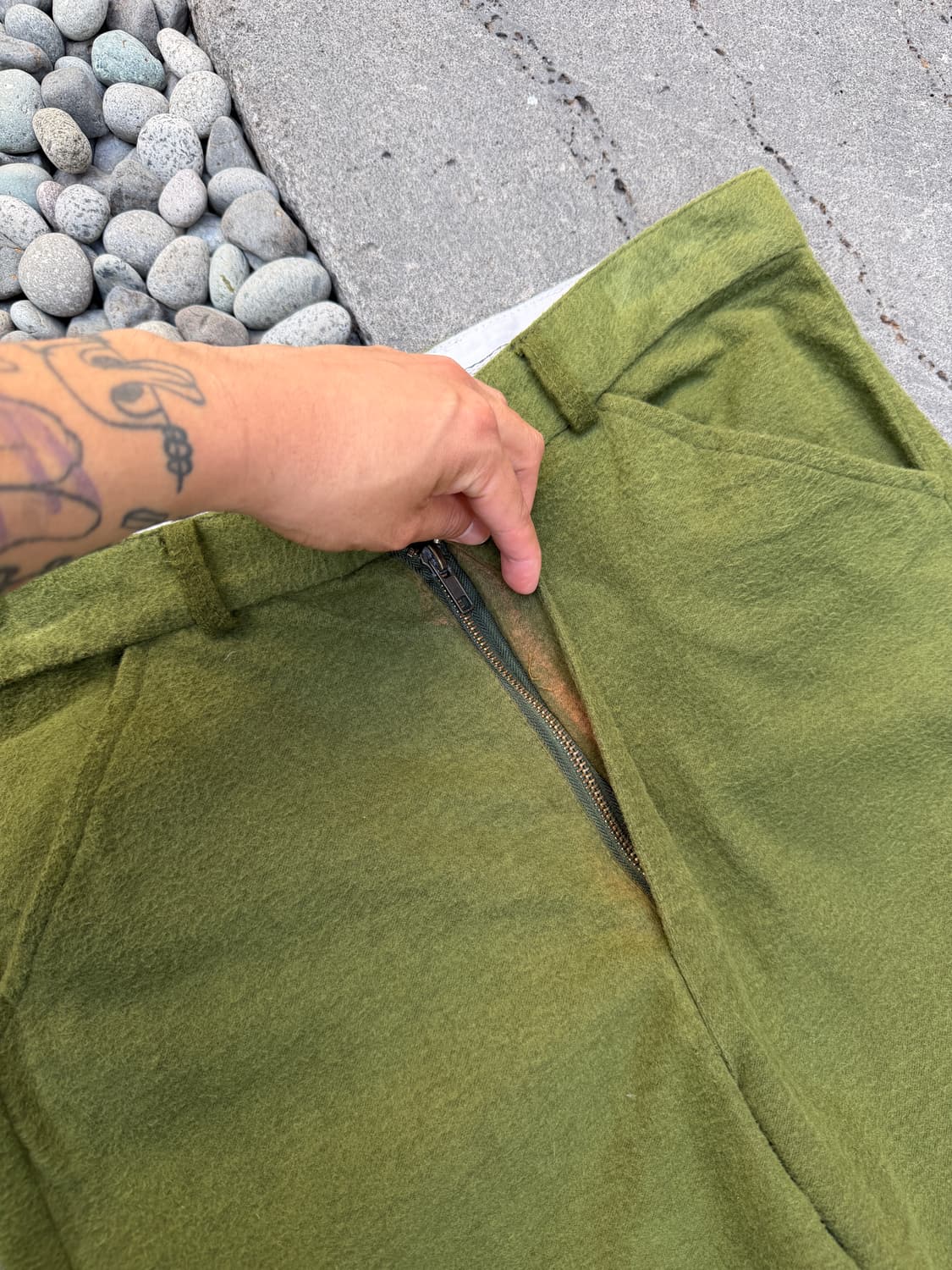 90s HSF OLIVE GREEN HAIRY WOOL 헤어리울 워크팬츠 상품이미지8