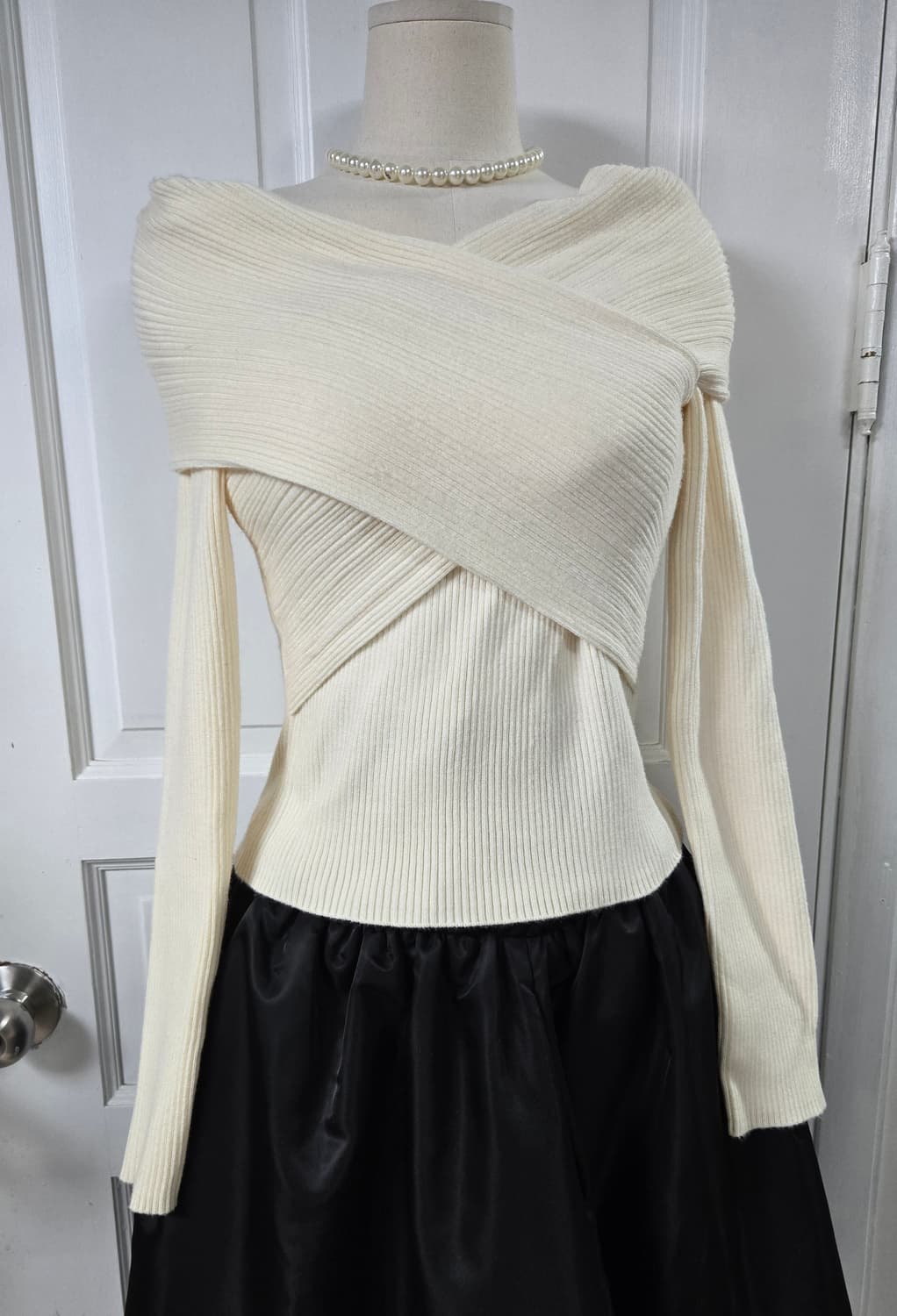 리이 오프숄더니트 더블스탠다드 패딩스커트 상품이미지3