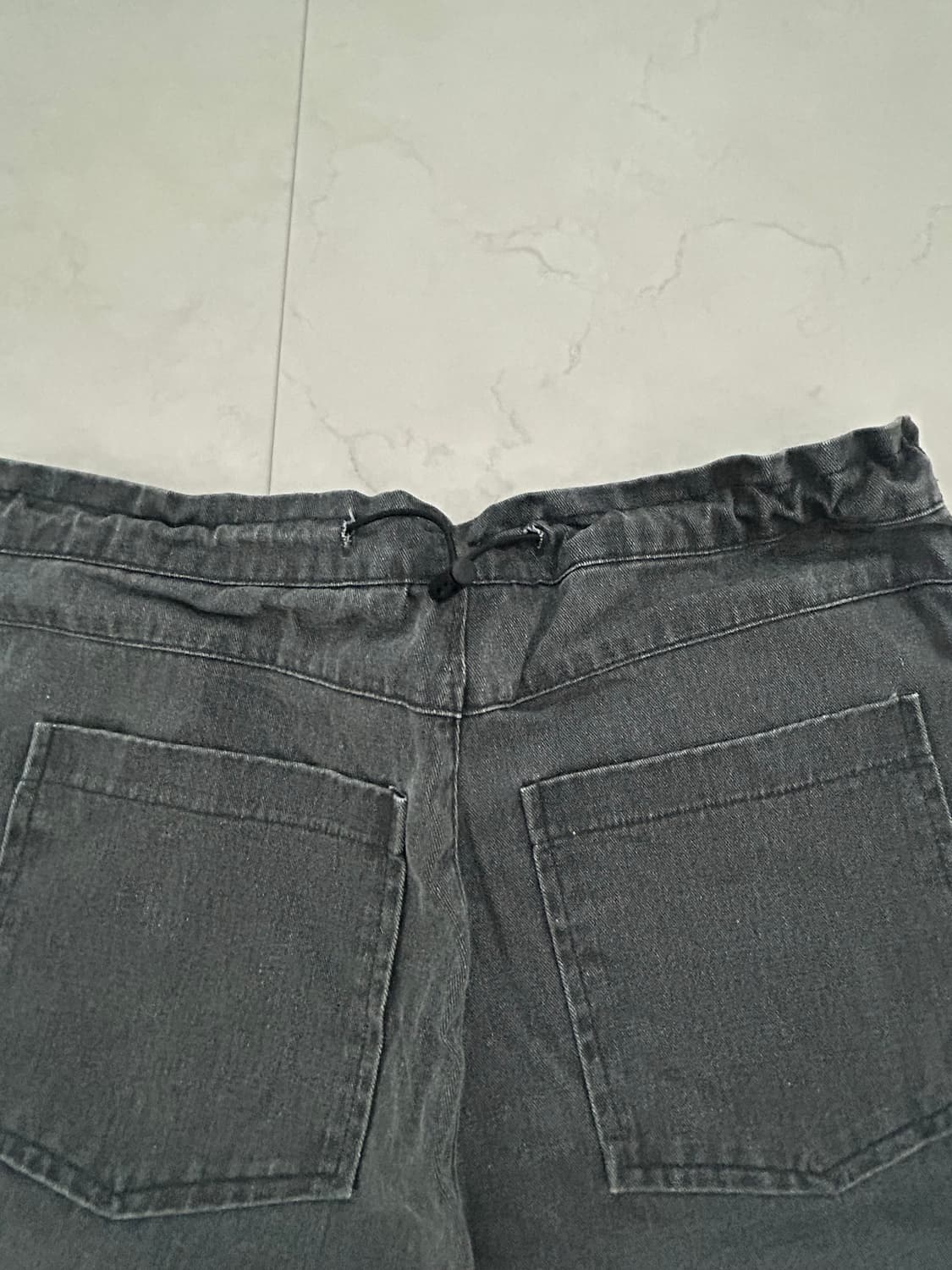 버뮤다 그레이 팬츠 상품이미지3