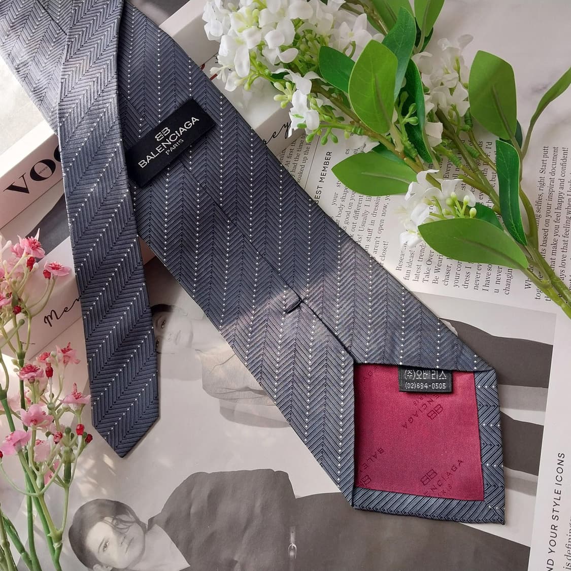 발렌시아가 실크 그레이 패턴 넥타이 9.2cm A등급 K1663
 상품이미지5