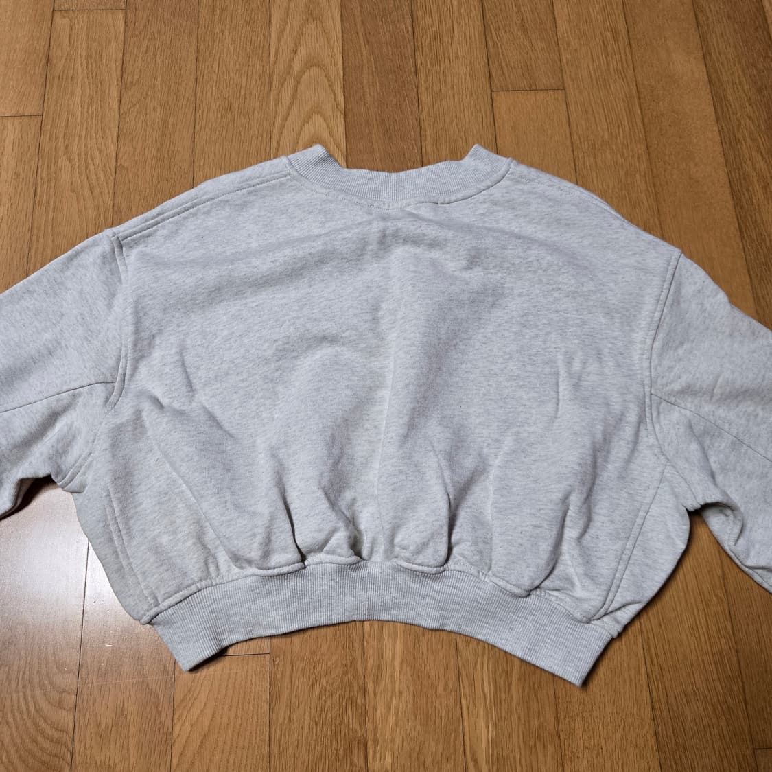 럭키슈에뜨 맨투맨 상품이미지5