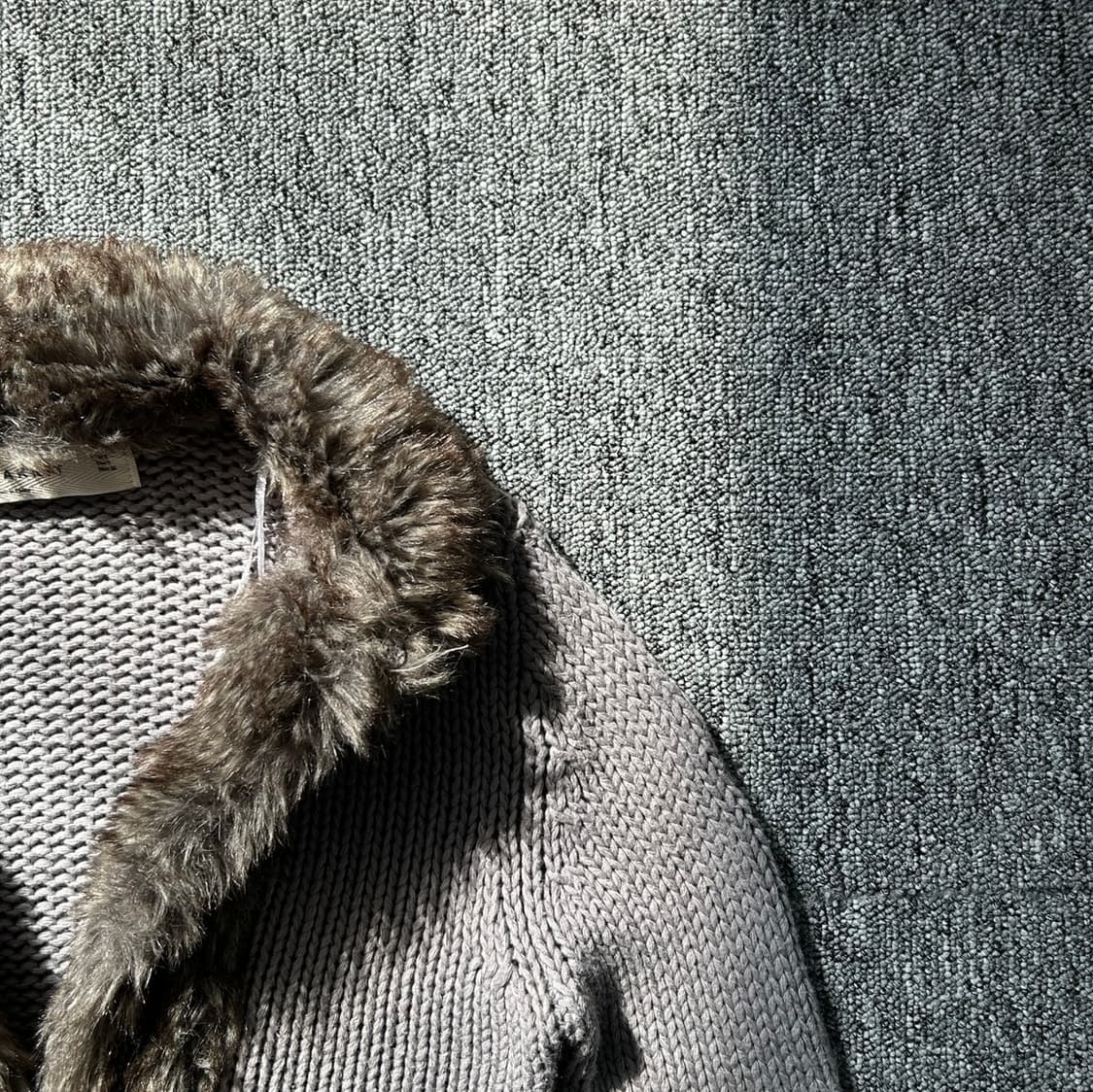 자라 퍼 트리밍 가디건  상품이미지3