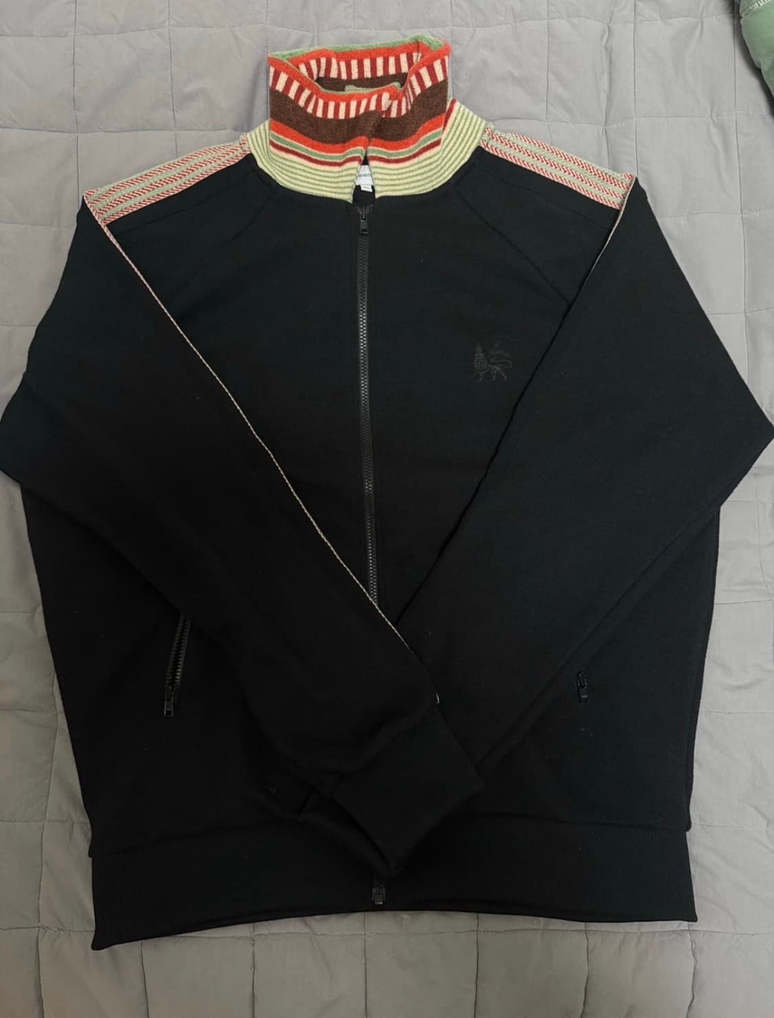 사스콰치패브릭스 25ss 트랙집업 상품이미지1