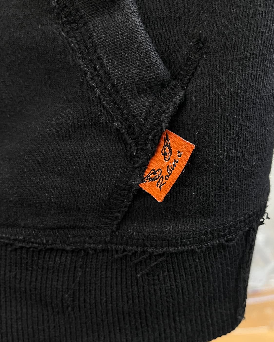 로빈스진 골드윙 블랙 후드집업 상품이미지9