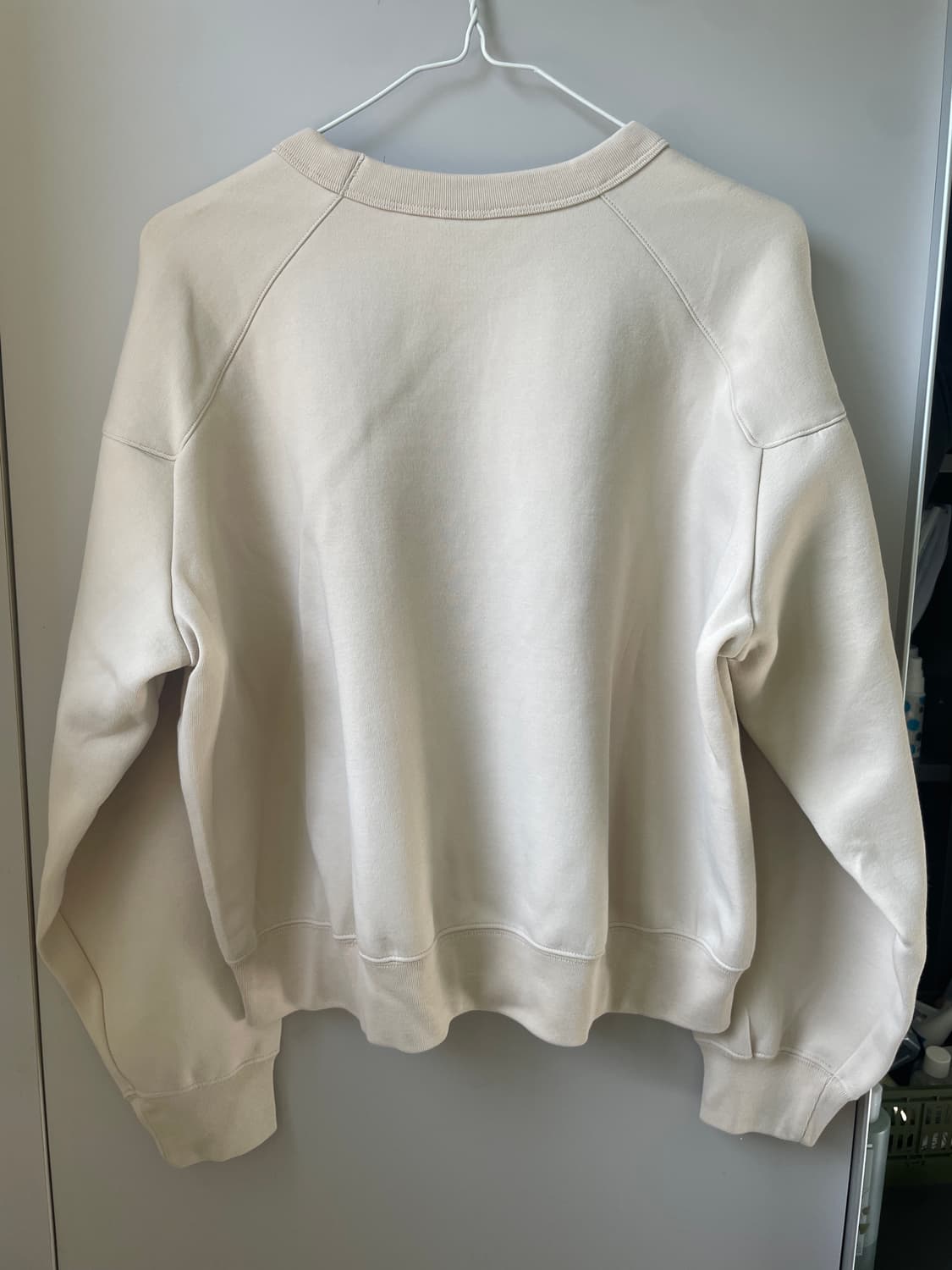 유니클로 u 크루넥 스웨트셔츠 상품이미지2