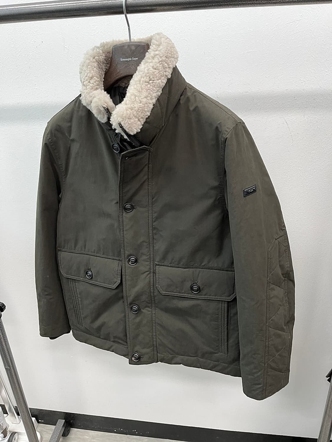 95) 헤지스 24fw 양털 패딩자켓  상품이미지1