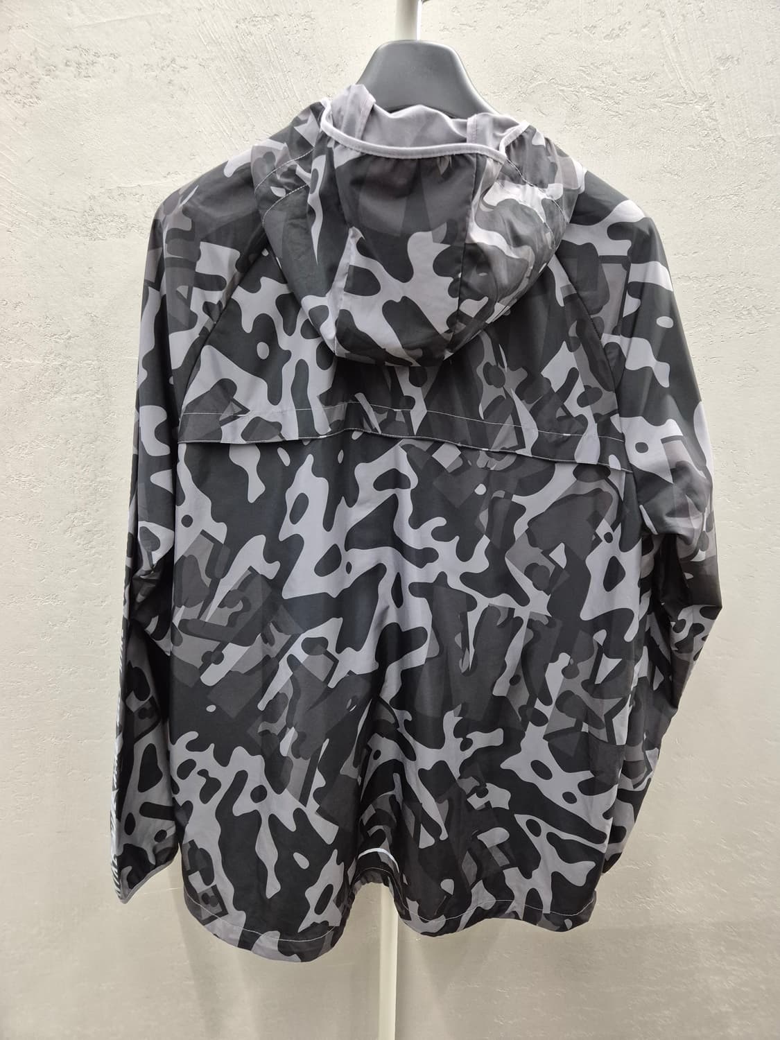 나이키 카모플라쥬 바람막이 XXL 상품이미지3