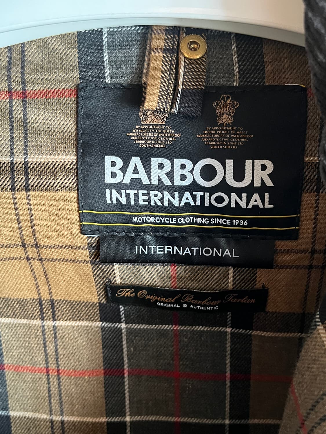 바버 인터네셔널 a7 (42사이즈) 상품이미지2